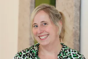 Dr. Alexa Arentz